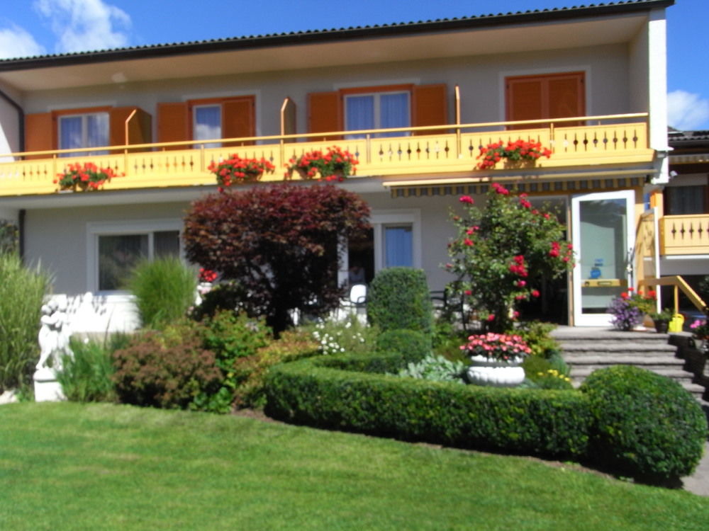 Fruehstueckspension Haus Golker Seeboden Luaran gambar