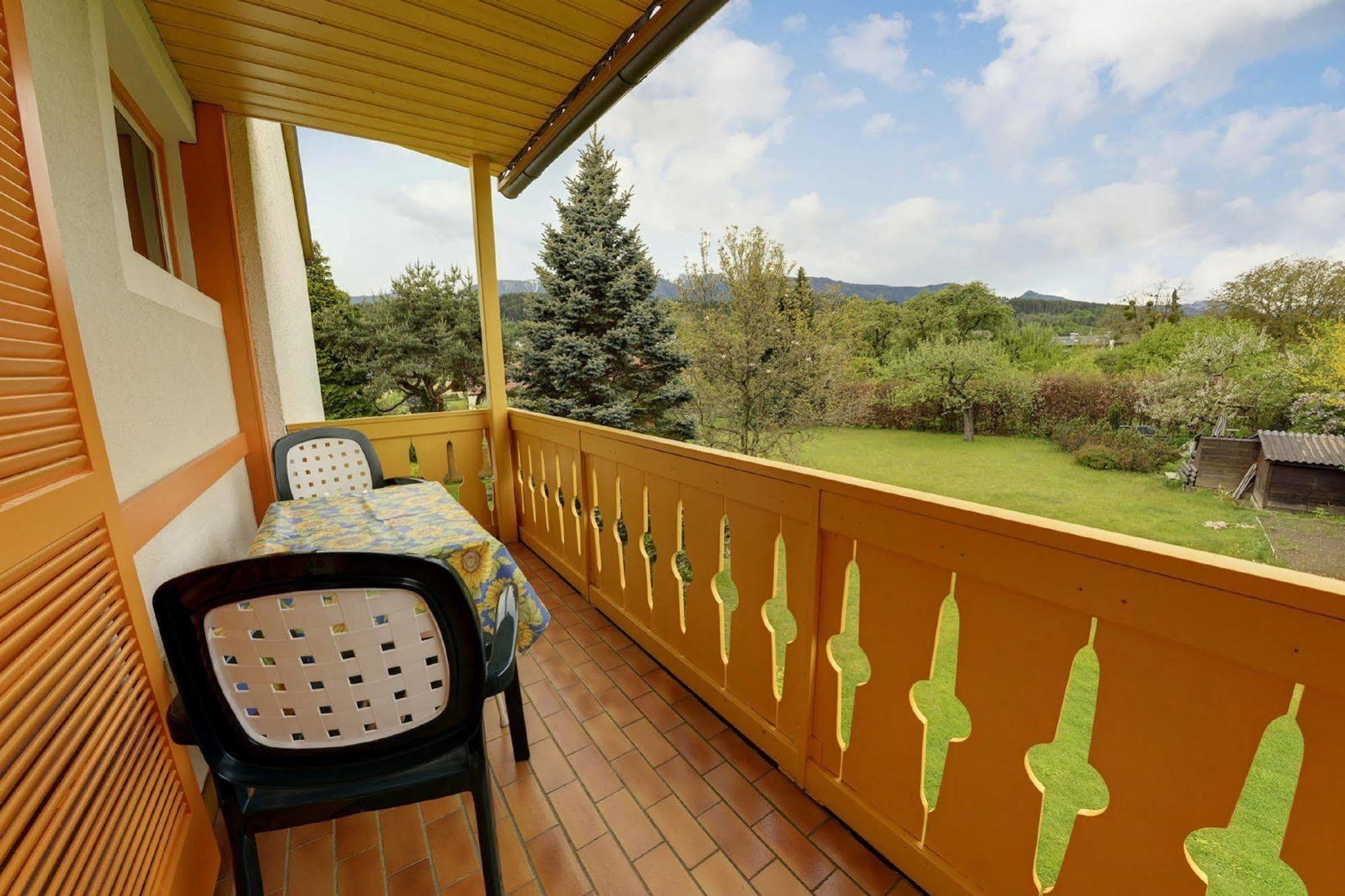 Fruehstueckspension Haus Golker Seeboden Luaran gambar
