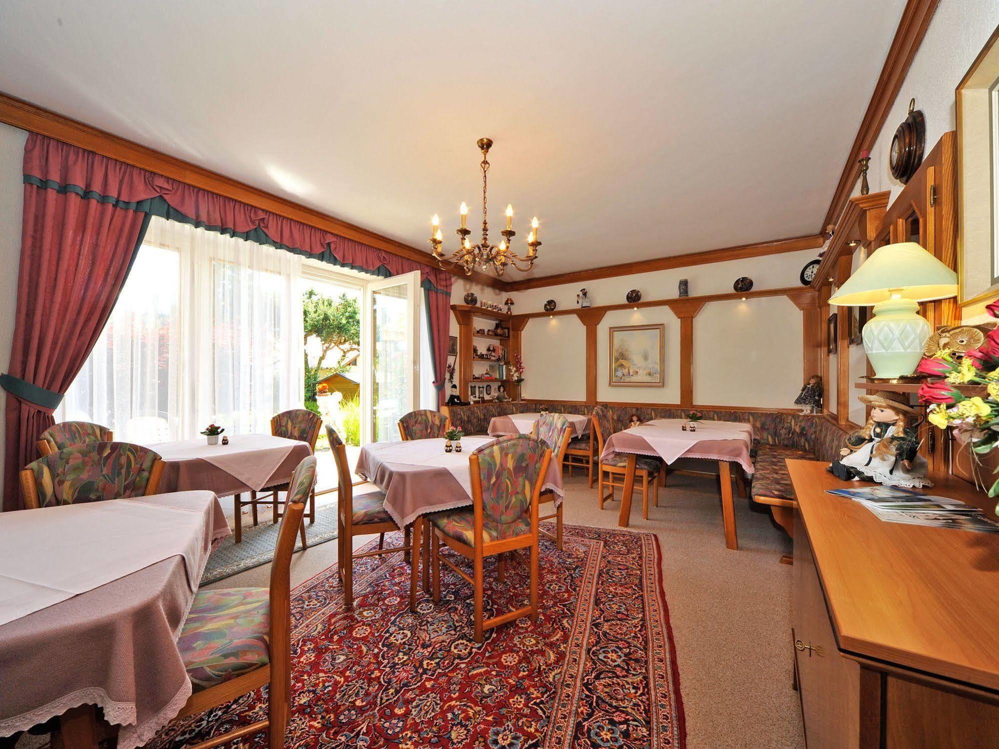 Fruehstueckspension Haus Golker Seeboden Luaran gambar