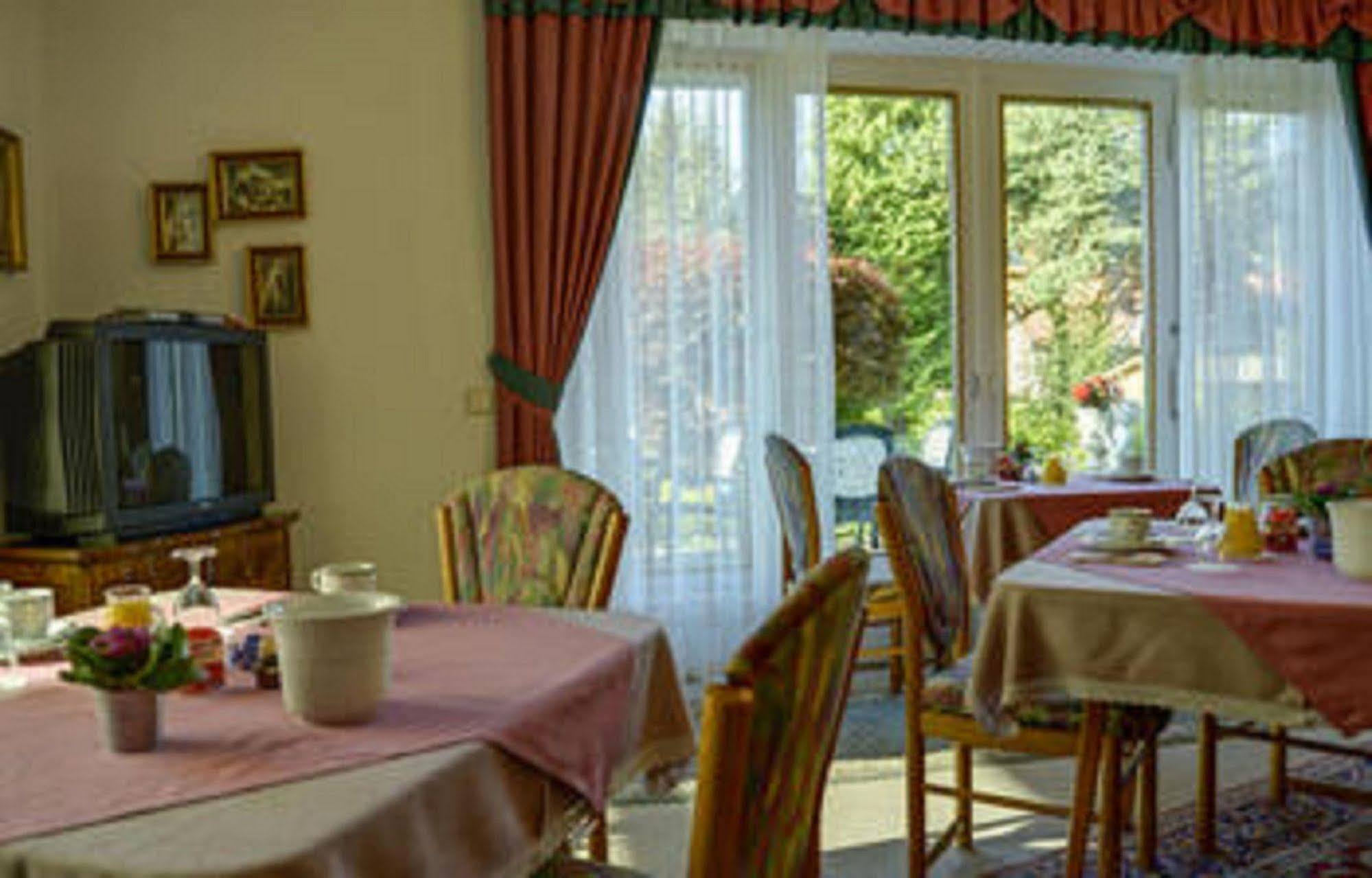 Fruehstueckspension Haus Golker Seeboden Luaran gambar