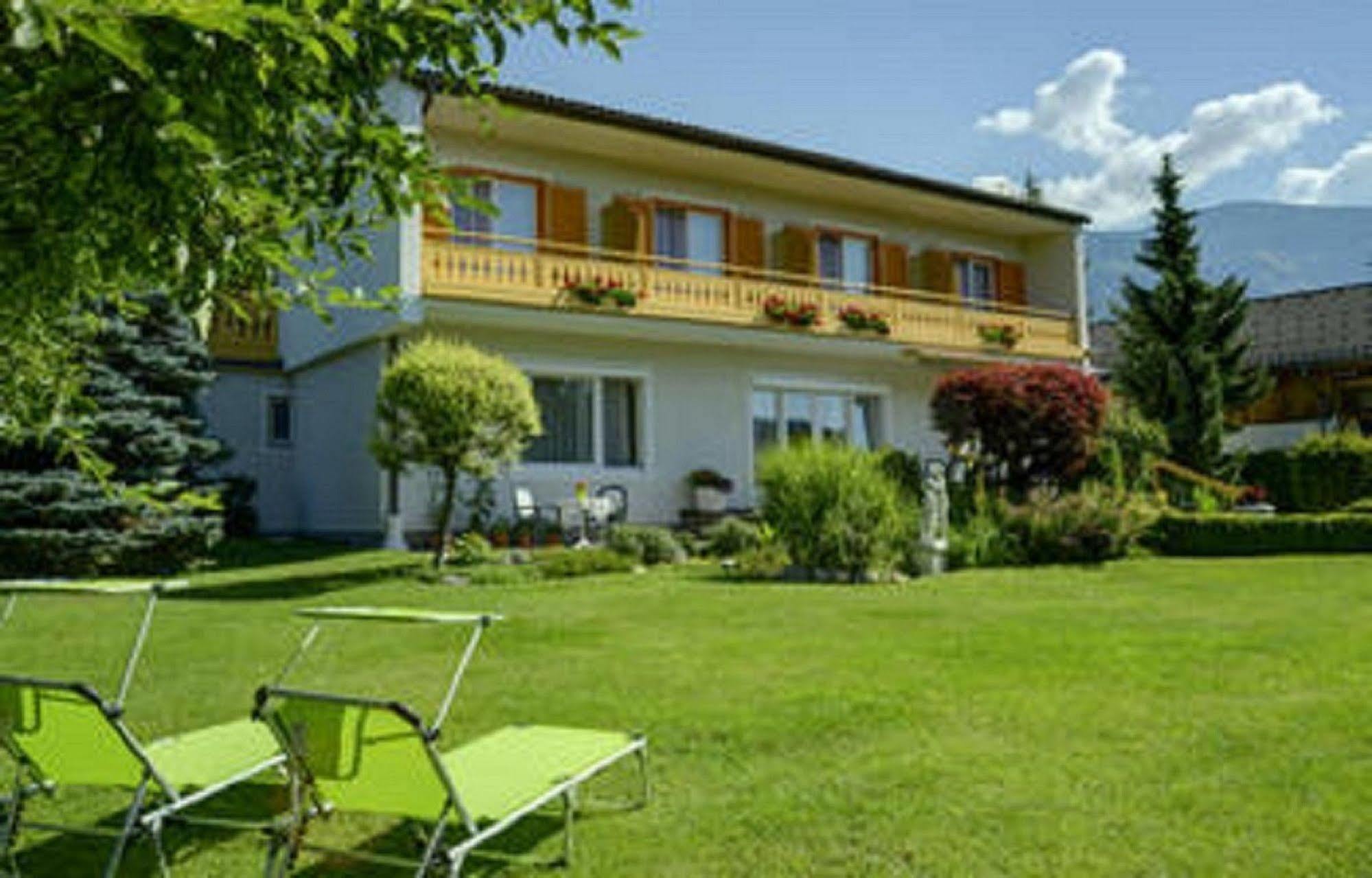Fruehstueckspension Haus Golker Seeboden Luaran gambar